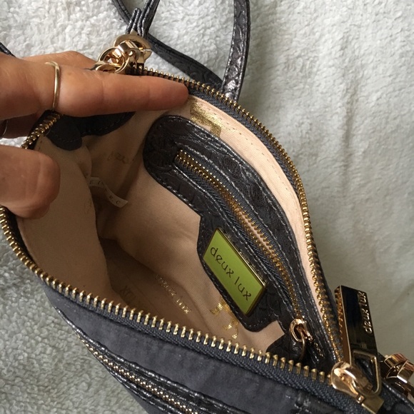 Deux Lux cross body bag - Picture 3 of 8